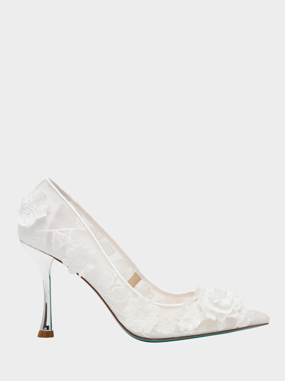 Betsey Johnson White Lace Floral Pointed Kaley Pump